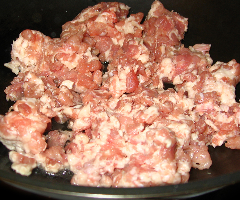 Paste cu carne de porc si parmezan