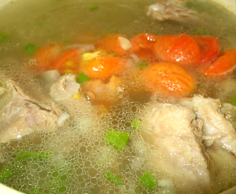 Ciorba de legume cu carne de porc