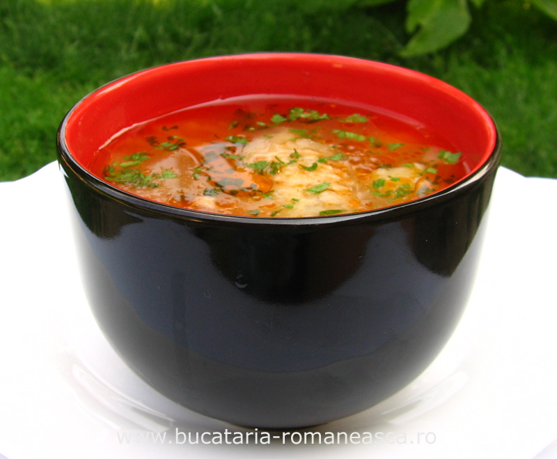 Ciorba taraneasca de pui