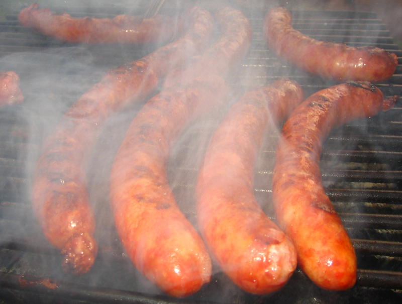 Carnati de porc la gratar 