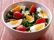 Reteta salata de legume cu ou, cele mai gustoase retete de salata de legume cu ou